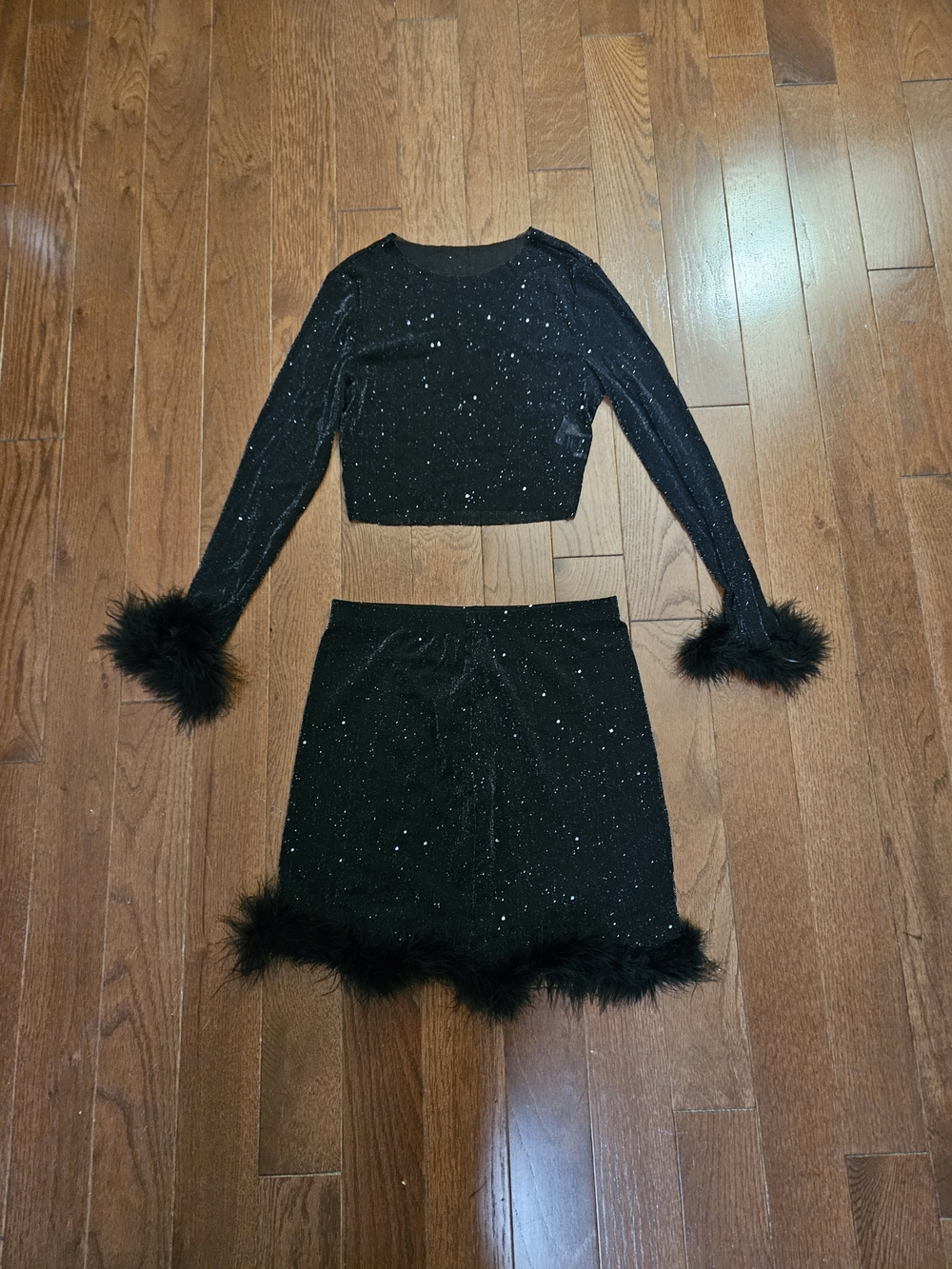 SHEIN Black Sparkle Crop Top and Mini Skirt Set with Feather Trim